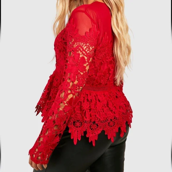 Boohoo red peplum top - Picture 2 of 6